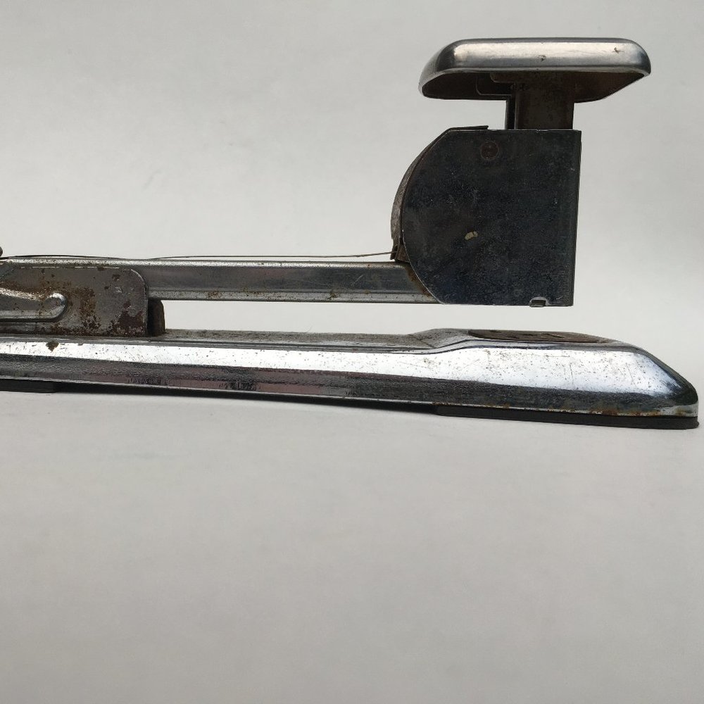 Arrow Fastner Co. Desk Stapler Model 202 Stainless Steel Working